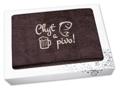 Dárkové balení ručníku pro rybáře Chyť a pivo hnědá