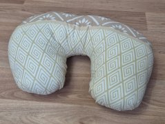 Cestovní polštářek podkova Nora béžová