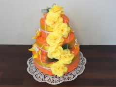 Třípatrový textilní dort z ručníků a osušek Elisa oranžová