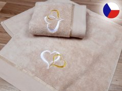 Luxusní ručník s výšivkou béžový 450g Srdce bílá/zlatá