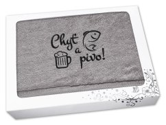 Dárkové balení osušky pro rybáře Chyť a pivo šedá