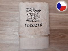Luxusní dárkové balení ručníku Znamení Vodnář béžová/hnědá