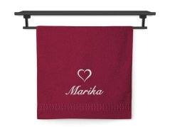 Osuška se jménem ratanika bordó 70x140 Srdce