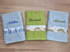 Osuška se jménem NA PŘÁNÍ 70x140 Dinosaurus stříbrný