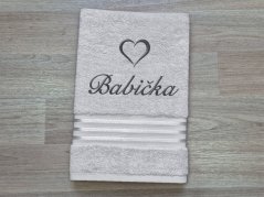 Ručník BABIČKA se srdíčkem 50x100 linie světle šedá
