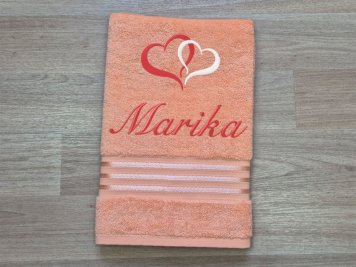 Ručník se jménem na přání lososový