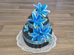 Dvoupatrový dort z ručníků a osušky Sandra tmavě šedá