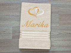 Osuška se jménem linie vanilka 70x140 Srdíčka