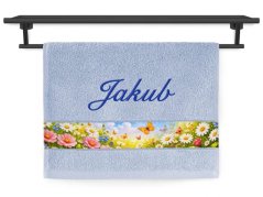 Malý ručník se jménem NA PŘÁNÍ 30x50 Rozkvetlá louka světle modrá