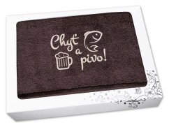 Dárkové balení osušky pro rybáře Chyť a pivo hnědá