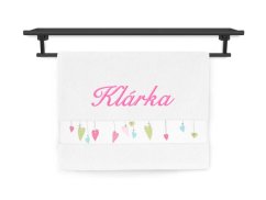 Malý ručník se jménem NA PŘÁNÍ 30x50 Barevná srdíčka bílá