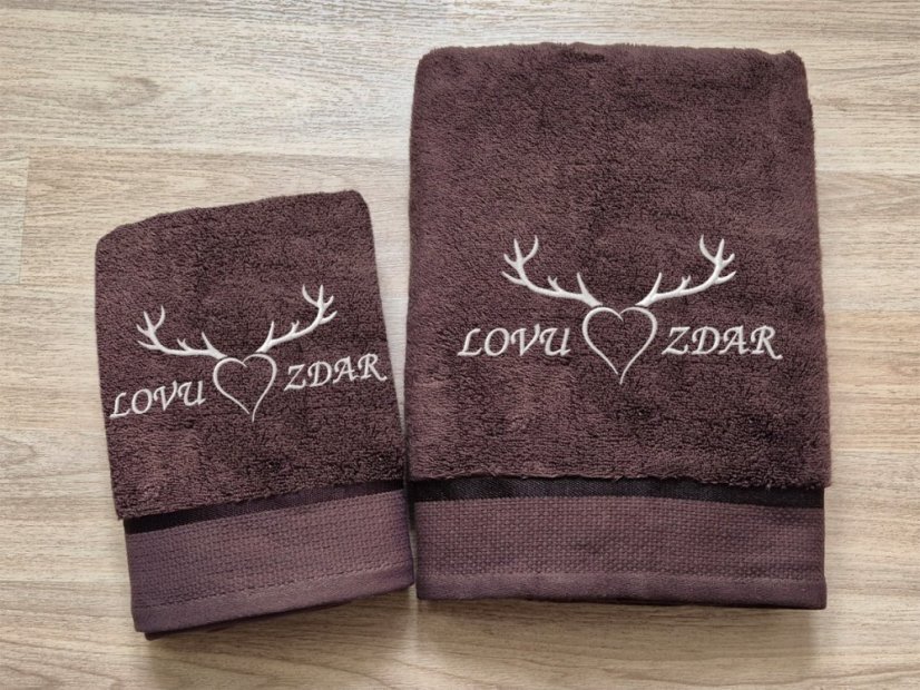 Dárková sada ručník + osuška pro myslivce Paroží + Lovu zdar hnědá