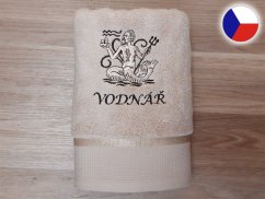 Luxusní dárkové balení ručníku Znamení Vodnář béžová/hnědá