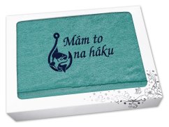 Dárkové balení osušky pro rybáře Mám to na háku petrolej