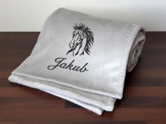 Deka se jménem NA PŘÁNÍ 150x200 Kůň Apollo na šedé 300g