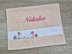 Dětský ručník se jménem NA PŘÁNÍ 30x50 Víly světle lososový