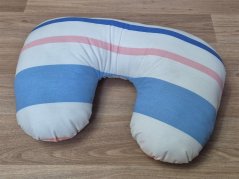 Cestovní polštářek podkova Karla