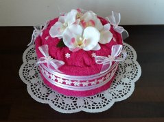 Textilní dort z osušky Sofie purpur