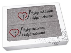 Dárková sada ručník + osuška pro rybáře Ryby mě berou... šedá