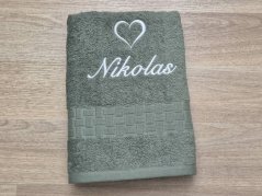 Osuška se jménem ratanika khaki 70x140 Srdce