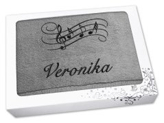 Luxusní dárkové balení ručníku se jménem NA PŘÁNÍ šedý Noty