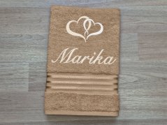 Osuška se jménem linie tmavě béžová 70x140 Srdíčka